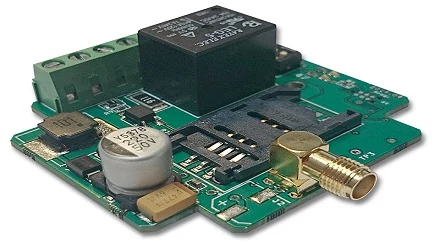 MultiOne GSM with one relay output and one input