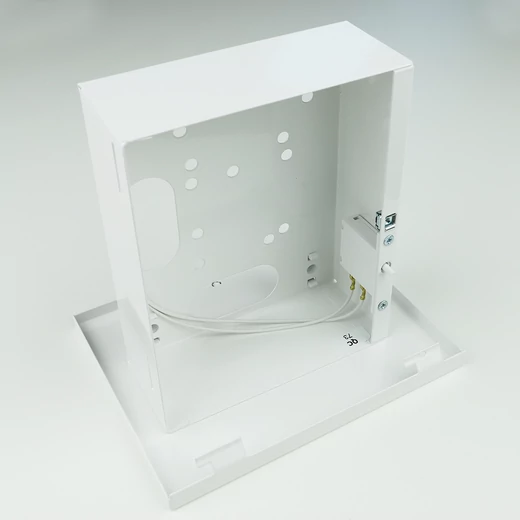fem_doboz_metal_box